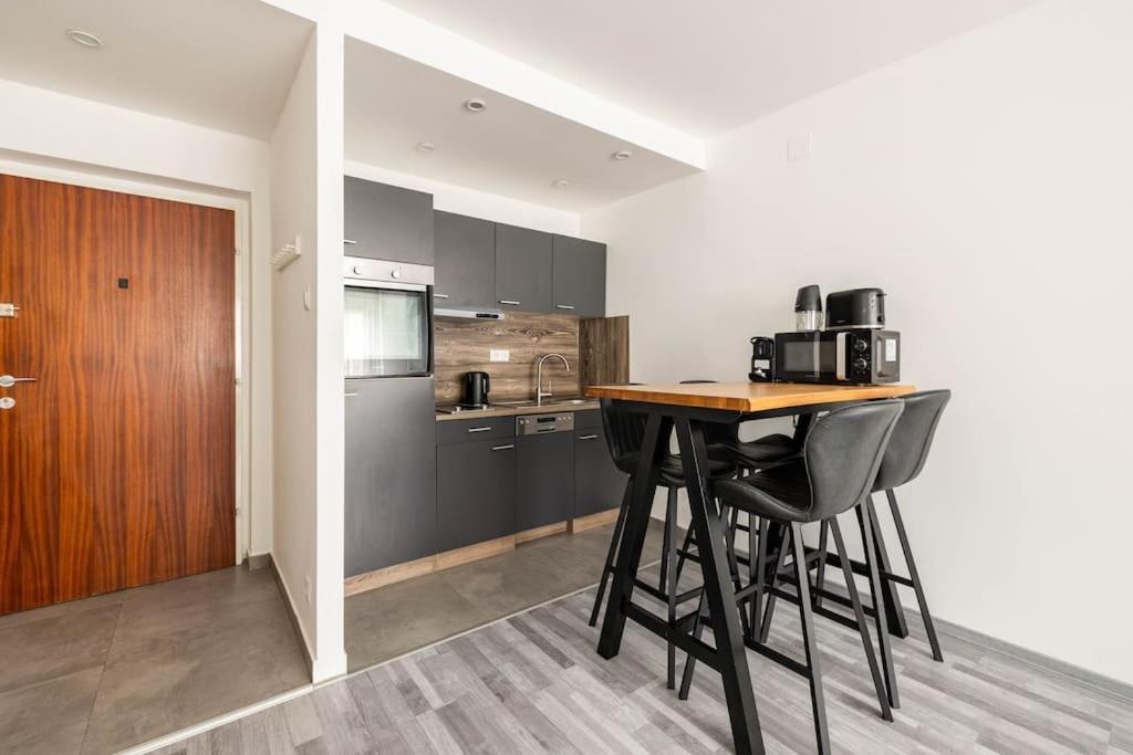 Cozy Renovated Apartment Close To Schoenbrunn Palace Wien Ngoại thất bức ảnh
