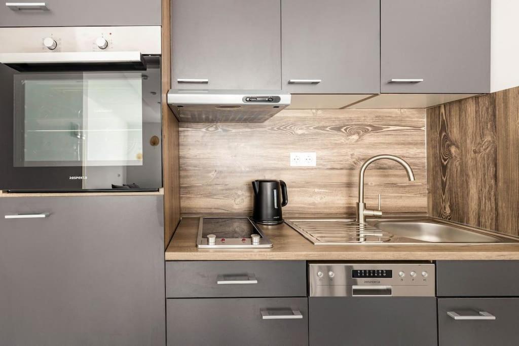 Cozy Renovated Apartment Close To Schoenbrunn Palace Wien Ngoại thất bức ảnh